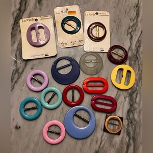 VINTAGE Lot 15 La Mode, carved wood, vinyl, enameled metal Belt Scarf Buckles
